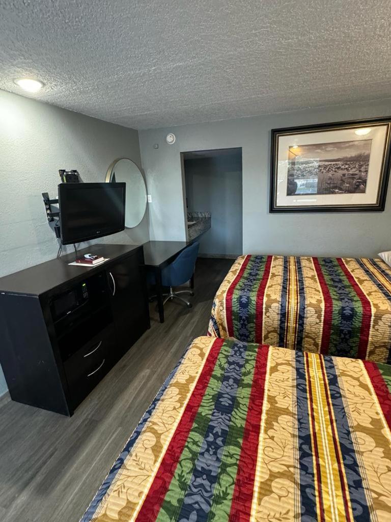 Midtown Lodge Jacksonville Esterno foto
